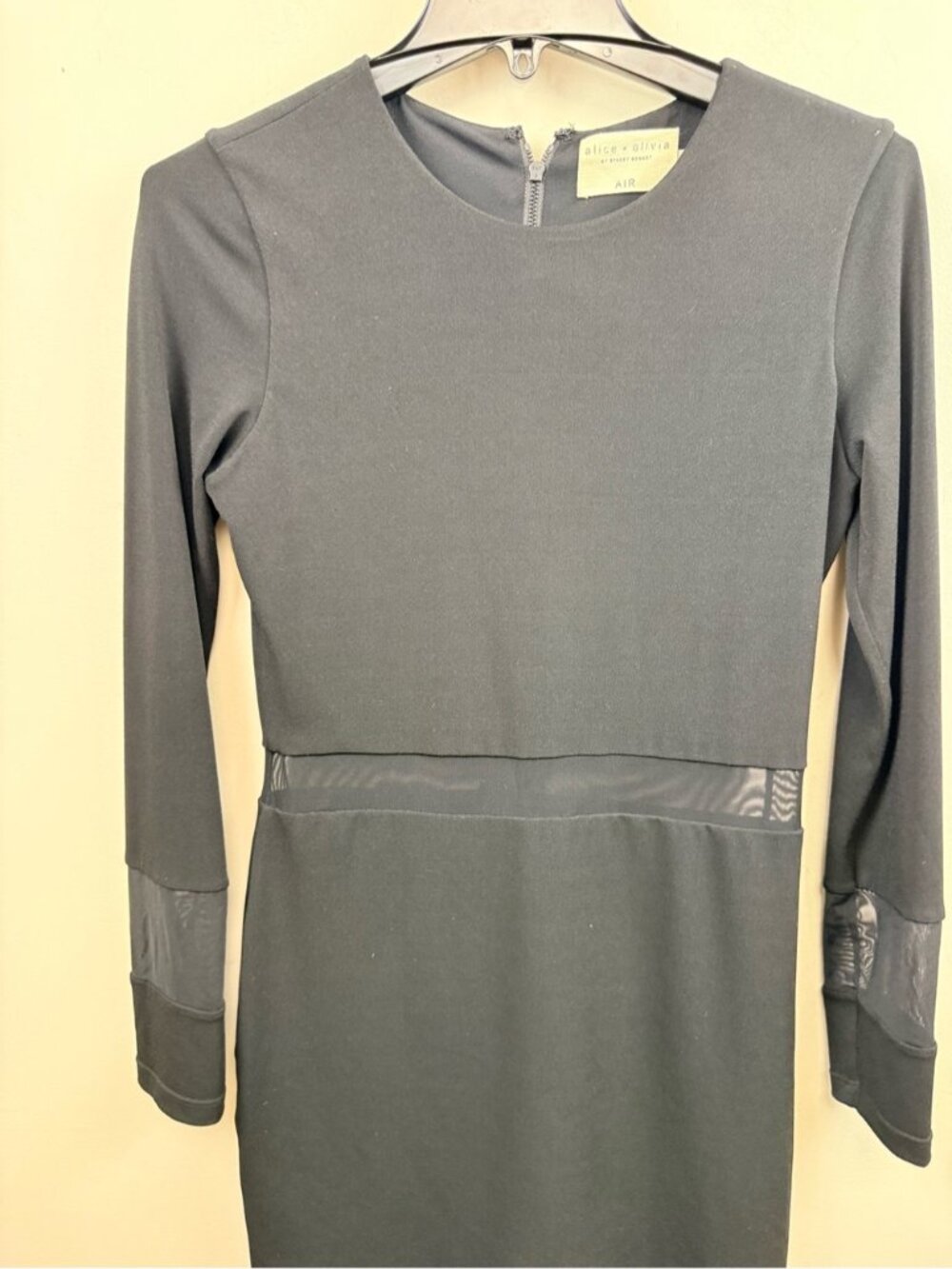 Alice + Olivia Madie black mesh inlet long sleeve dress - Picture 13 of 16